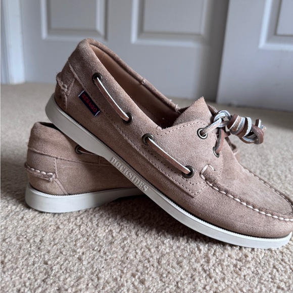 Sebago boat shoes and Smartwool socks - Picture 4 of 10